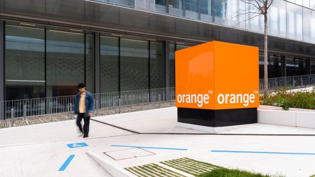 <p>The Orange headquarters in Paris.</p>
