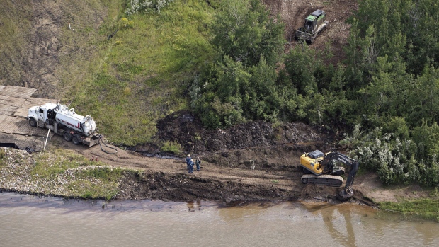 Saskatchewan proposes tougher pipeline rules after Husky oil spill - BNN