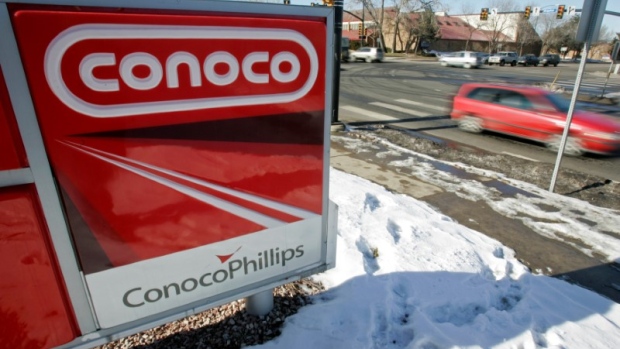 A Conoco Phillips gas station in Boulder, Colorado January 24, 2007.