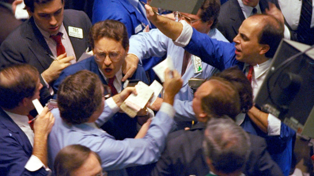 Traders at the NYSE on Black Monday