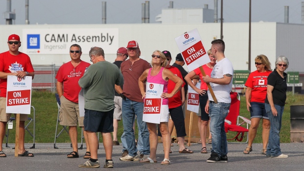 GM workers strike at the CAMI assembly plant in Ingersoll, Ont.